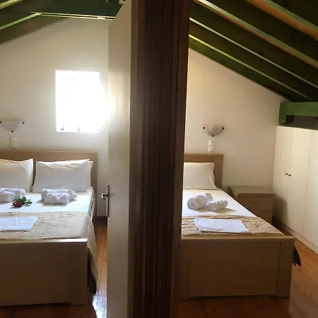 C.katopodis Center Apartment *